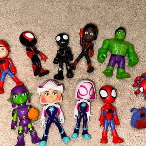 Spidey amazing friends set